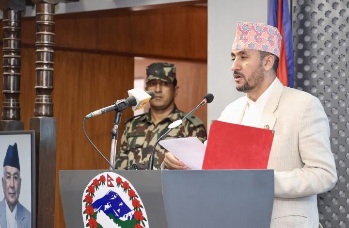 दश जना प्रमुख सेनानीलाई महासेनानीमा बढुवा गर्ने निर्णय