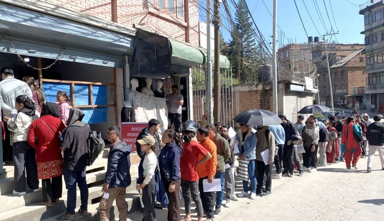 नयाँ मतदाता नामावली दर्ता गर्न देशभर युवाहरुको सहभागिता बढ्दै