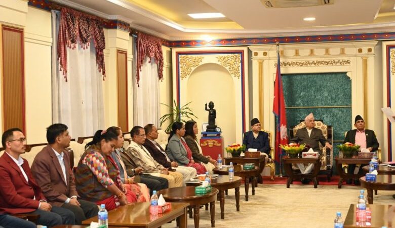 लोकतन्त्रलाई संवादमार्फत बलियो बनाउनुपर्छ: राष्ट्रपति पौडेल लोकतन्त्रलाई संवादमार्फत बलियो बनाउनुपर्छ: राष्ट्रपति पौडेल