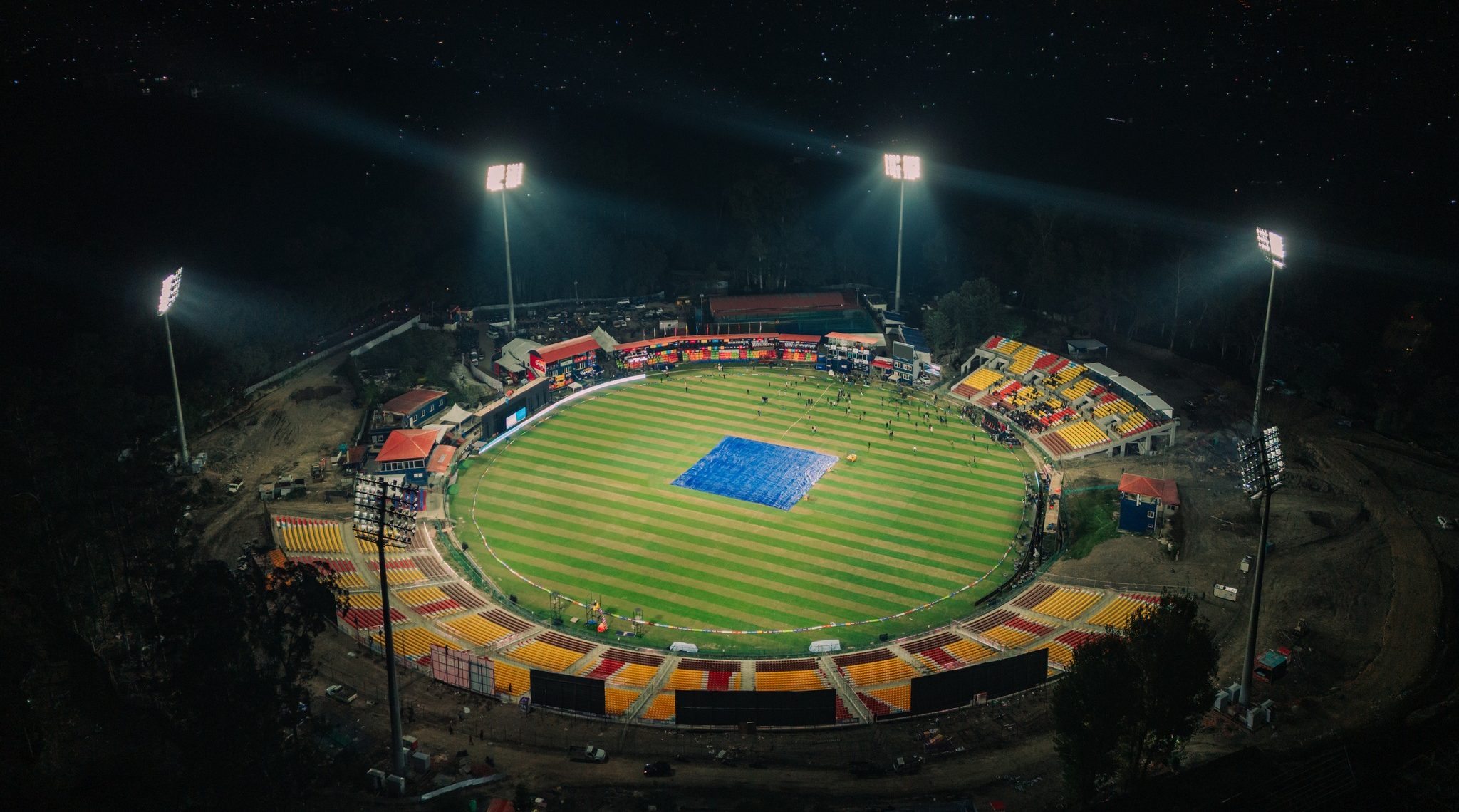 एनपिएलः काठमाडौं गोर्खाज र लुम्बिनी लायन्स आमनेसामने हुँदै एनपिएलः काठमाडौं गोर्खाज र लुम्बिनी लायन्स आमनेसामने हुँदै