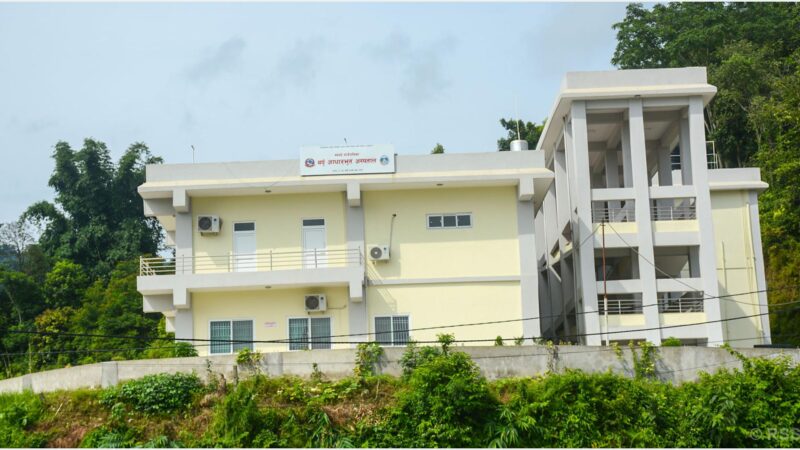 थर्पु अस्पतालमा आँखा उपचार सेवा सुरु हुने