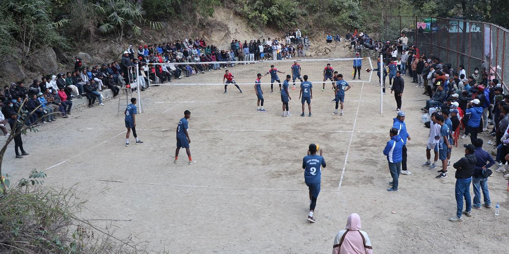 मङ्गलाघाटमा पाखो सम्याएर खेलमैदान निर्माण