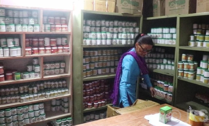आयुर्वेदिक उपचारतर्फ जनआकर्षण बढ्दो « रिपोर्टर्स नेपाल