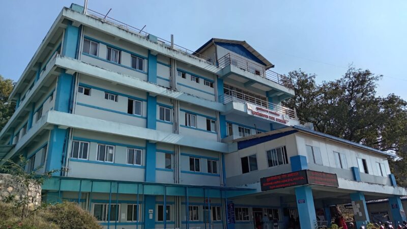 आम्दानी बढेसँगै सेवा विस्तार, दैनिक ३०० बिरामीको उपचार गर्दै बूढानीलकण्ठको नगर अस्पताल