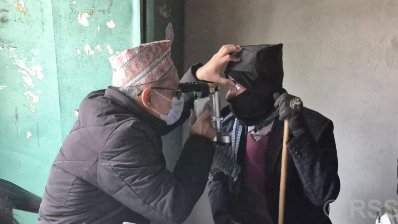 ३८४ जनाको परीक्षण गर्दा ७५ मा मोतियाबिन्दुको समस्या « रिपोर्टर्स नेपाल