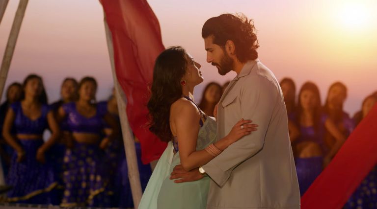 ‘परिवर्तन’ को पहिलो गीत सार्वजनिक,सुशील र अञ्जनाको छमछमी