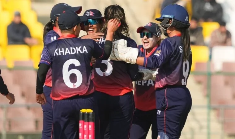 नेदरल्यान्ड्सले नेपाललाई दियो १४१ रनको लक्ष्य नेदरल्यान्ड्सले नेपाललाई दियो १४१ रनको लक्ष्य