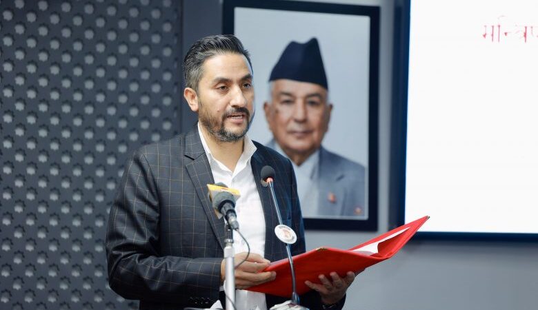 मानव–बाघ अन्तरसम्बन्ध व्यवस्थापनका लागि अनुदान सहायता स्वीकार 