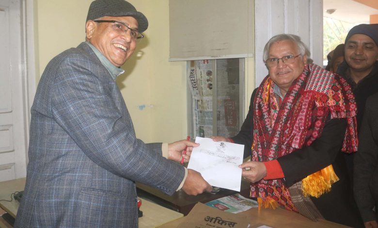 १८ सदस्यका लागि ४४ जनाको उम्मेदवारी, काँग्रेसका सुनिल थापा निर्विरोध १८ सदस्यका लागि ४४ जनाको उम्मेदवारी, काँग्रेसका सुनिल थापा निर्विरोध