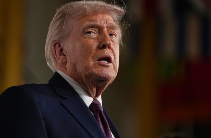 क्यानाडालाई विमानमा ५० प्रतिशत कर लगाउने ट्रम्पको चेतावनी