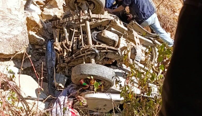 बैतडीको खोड्पेमा जीप दुर्घटना हुँदा तीन जनाको मृत्यु, १५ भन्दा बढी घाइते