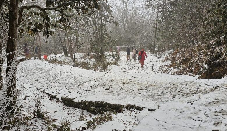 पाथीभरा क्षेत्रमा हिमपात पाथीभरा क्षेत्रमा हिमपात