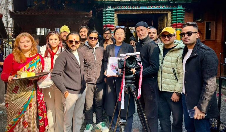 चलचित्र ‘फ्रेन्च किस’ शुभमुहूर्त | Celebrity Nepal