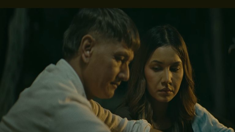 ‘द ब्ल्यू लाइट’को गीत ‘कुन हावाले’मा वियोगान्त कथा