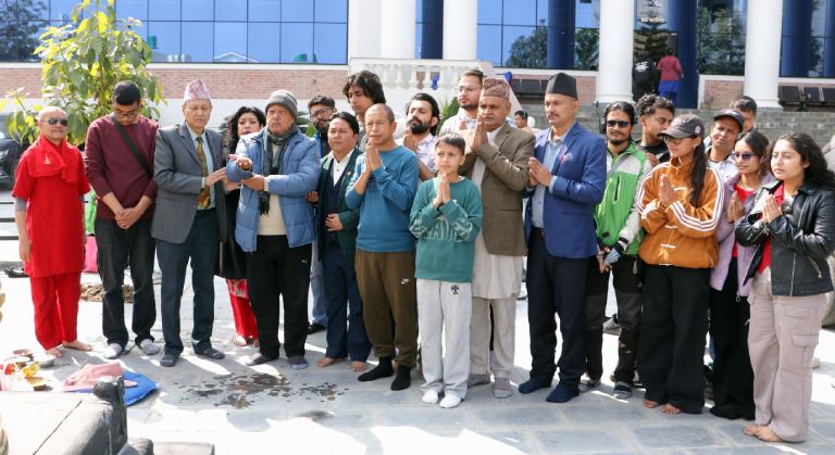 चलचित्र ‘कमला मिस’ राजधानीमा छायांकनमा व्यस्त चलचित्र ‘कमला मिस’ राजधानीमा छायांकनमा व्यस्त