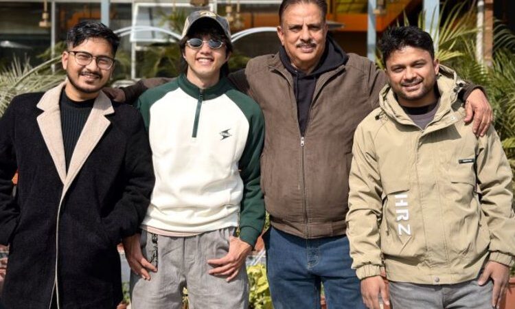 ‘श्रीनिवास’ बनाउँदै सरोज ओली, अभिनेता हरिबंश र अभिषेक