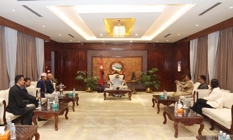 गौरीबहादुर कार्की आयोगको प्रतिवेदन सार्वजनिक गर्न सरकारलाई उज्यालो नेपाल पार्टीको आग्रह गौरीबहादुर कार्की आयोगको प्रतिवेदन सार्वजनिक गर्न सरकारलाई उज्यालो नेपाल पार्टीको आग्रह