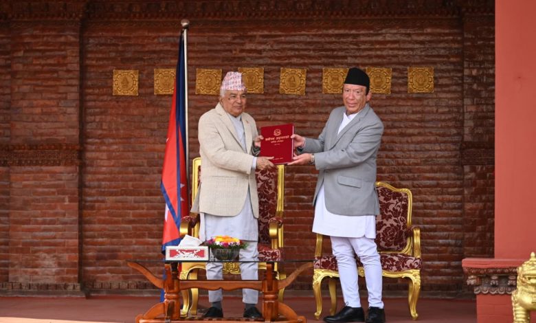 सर्वोच्च अदालत, न्यायपरिषद र न्यायसेवा आयाेगकाे बार्षिक प्रतिवेदन राष्ट्रपति समक्ष पेश सर्वोच्च अदालत, न्यायपरिषद र न्यायसेवा आयाेगकाे बार्षिक प्रतिवेदन राष्ट्रपति समक्ष पेश