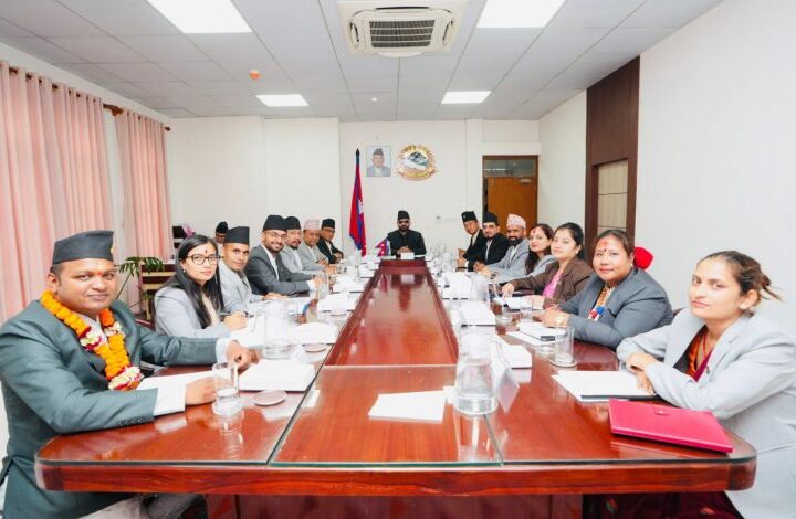 राजनीतिक दलसँग आवद्ध ट्रेड युनियन खारेज,शासकीय सुधारका १०० कार्यसूची सार्वजनिक(पूर्णपाठ)