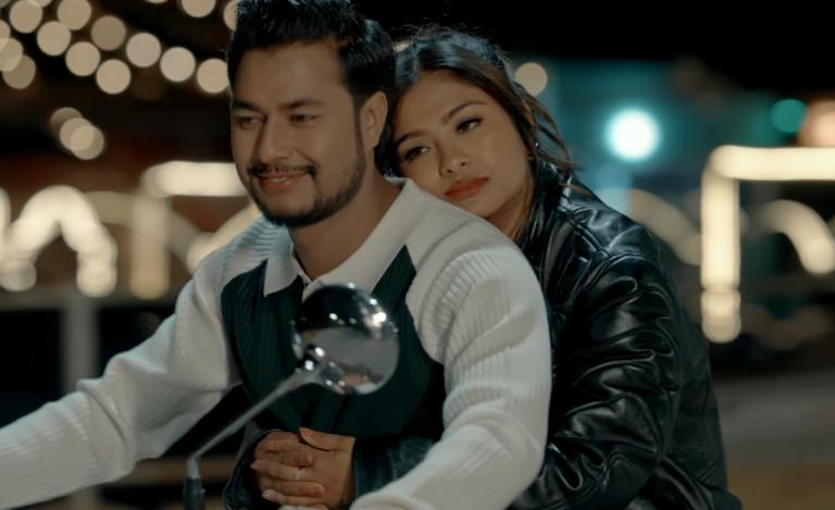 प्यारो केसीको स्वर र अभिनयमा ‘कहाँ कहाँ’ सार्वजनिक प्यारो केसीको स्वर र अभिनयमा ‘कहाँ कहाँ’ सार्वजनिक