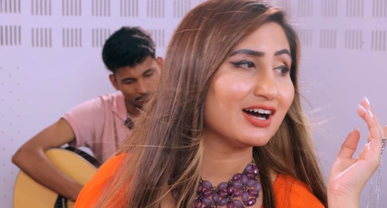 ‘धन्यवाद शत्रु’ भन्दै आइन् लोकप्रिय गायिका अन्जु