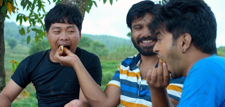 ‘हामी तीन भाइ’को ट्रेलर सार्वजनिक, अंशबण्डाले दाजुभाइबीच खटपट