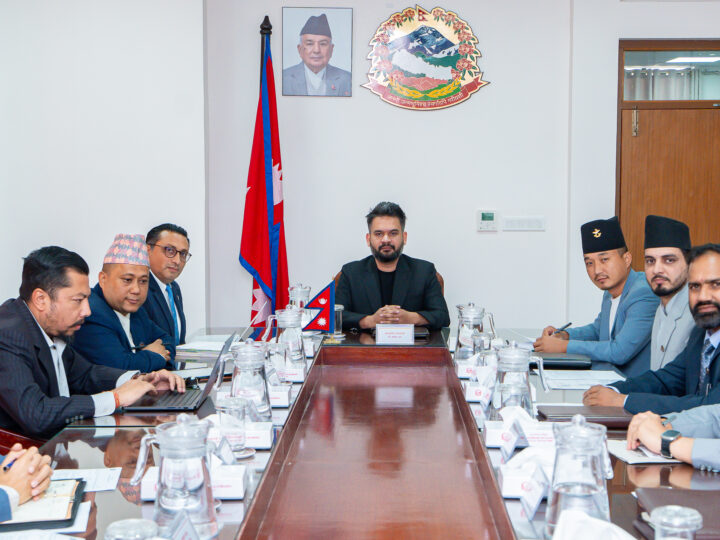 पाँच वर्षमा स्वास्थ्यमा आठ प्रतिशत बजेट पुर्‍याउने सरकारको प्रतिबद्धता