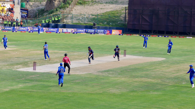 युएई विरुद्धको खेलमा नेपालले पहिला ब्याटिङ गर्दै