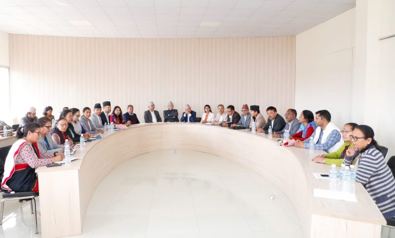 संसदमा बादलले गरेको सम्बोधनलाई लिएर एमाले सचिवालय बैठकमा छलफल संसदमा बादलले गरेको सम्बोधनलाई लिएर एमाले सचिवालय बैठकमा छलफल