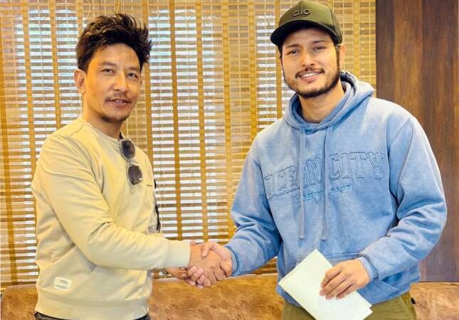 ‘एक्का तीन’मा पुष्प खड्का भित्रिए, पूजा शर्मासँग जोडी पक्का