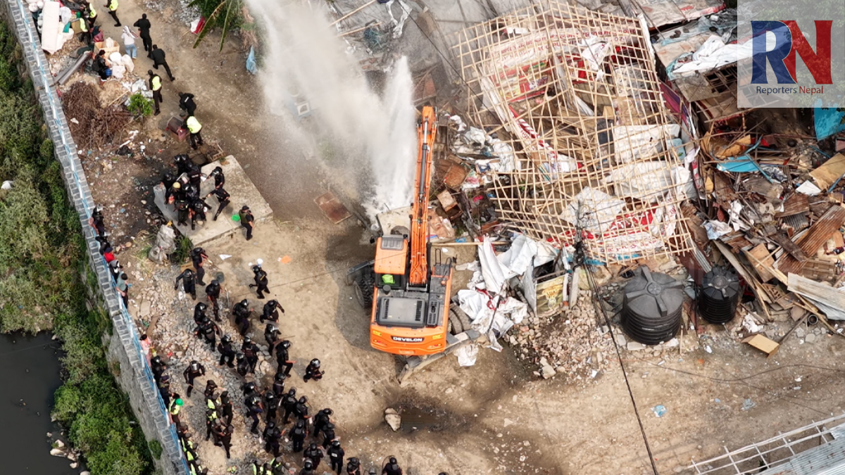 सुकुमवासी बस्तीका ६० प्रतिशत संरचना भत्काइयो