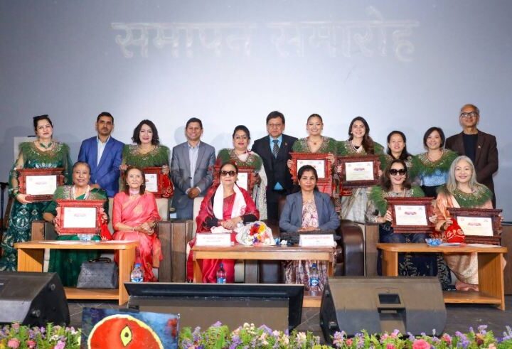 १० महिला चलचित्रकर्मीलाई ‘चलचित्रमा नारी सम्मान’ प्रदान