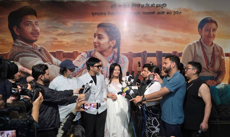 ‘परालको आगो’ले ओपनिङमै बनायो छाप, पहिलो दिनमै ३७ लाख पार