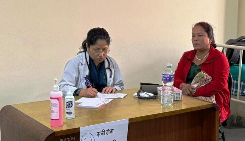 सुकुम्बासी शिविरमा स्वास्थ्य परीक्षणः आजदेखि पठनपाठन सुरु