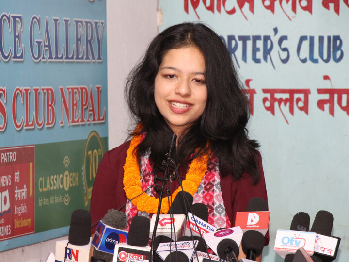 पलेशाले दिलाइन् नेपाललाई कास्य