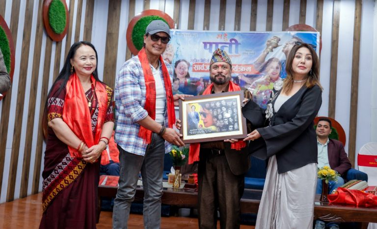 बम बहादुर कार्कीको ‘म हुँ पानी, सबको जिन्दगानी’ मा राजेश र करिश्मा