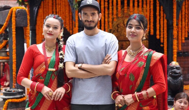 अक्षराकाे तीज गीत ‘नाँचाैं न बरि लै’ काे छायांकन