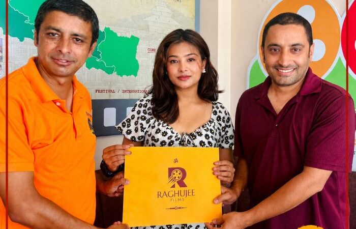डेब्यु चलचित्रमै मुख्य भूमिकामा समिया, ‘तीन तिघ्रे क्या बिग्रे’ मा भित्रिइन्