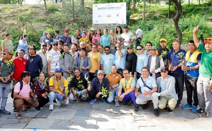 विकास बोर्डको २६औं वार्षिकोत्सवको पूर्वसन्ध्यामा वृक्षारोपण कार्यक्रम