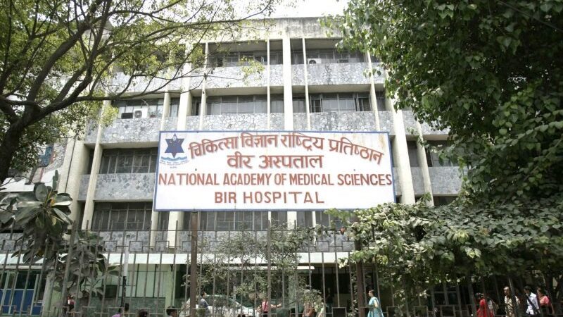 बुद्धनगरमा आत्मदाह प्रयास गरेका राउतकाे आईसीयूमा उपचार हुँदै