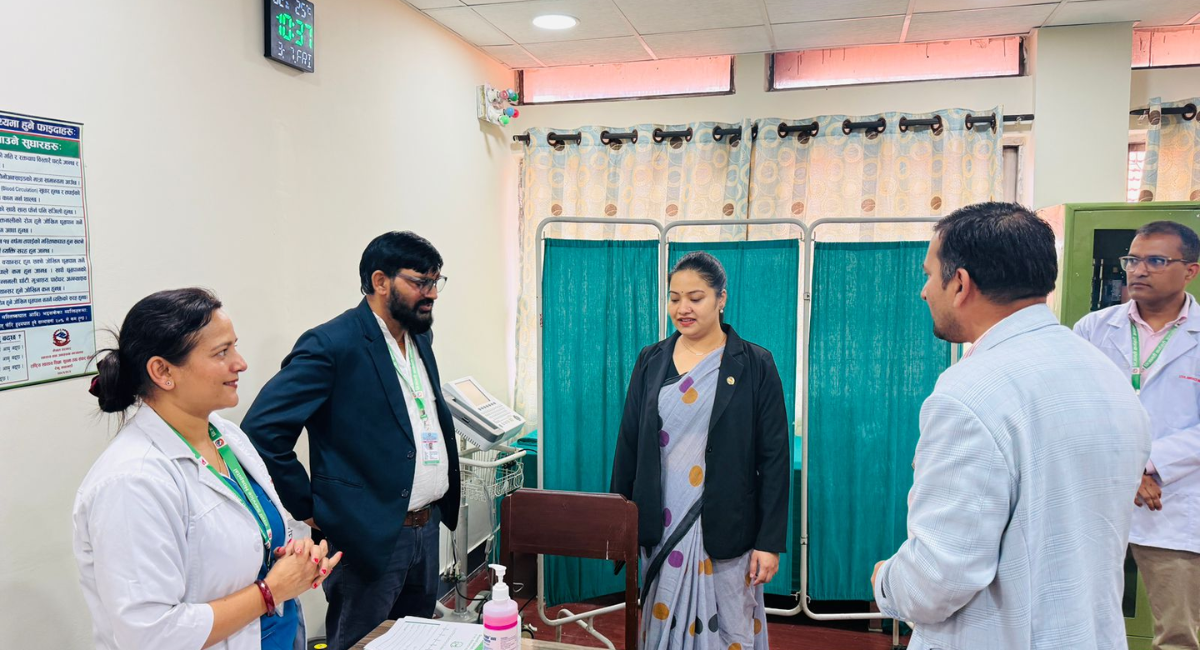 सिंहदरबारभित्रै स्वास्थ्य सेवाः कर्मचारी र सेवाग्राहीलाई राहत