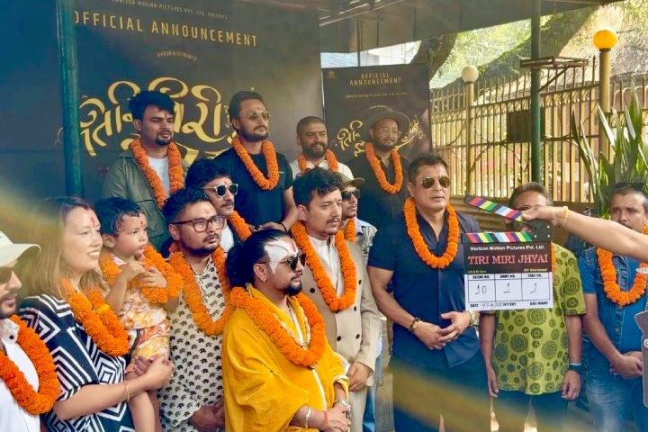 सुमनको चलचित्र डेब्यू, ‘तिरिमिरी झ्याइँ’को शुभ मुहूर्त सम्पन्न