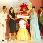 ‘ड्रेस टु इम्प्रेस’ १३ औँ संस्करणमा चार फेशन डिजाइनर भए उत्कृष्ट ‘ड्रेस टु इम्प्रेस’ १३ औँ संस्करणमा चार फेशन डिजाइनर भए उत्कृष्ट