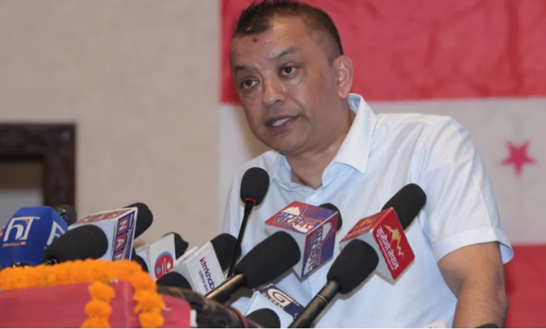 संविधानको लेन भित्रैबाट सरकारका कामको गति बढाऊ: