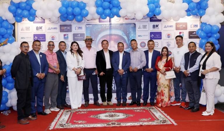 गरमाथाको कथा बोकेको ‘रोड टु एभरेस्ट’को नेपाल प्रिमियर