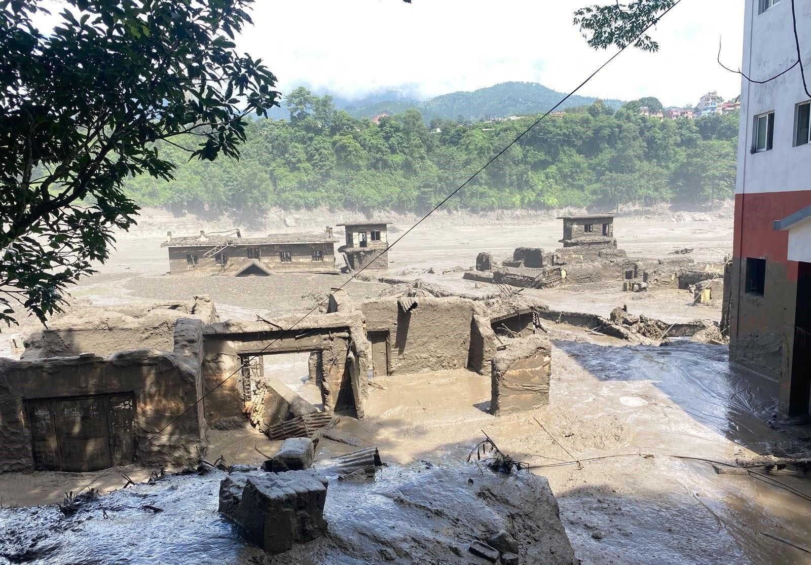 बाढीपीडितको स्वास्थ्य उपचारका लागि डेढ करोड सहयोग