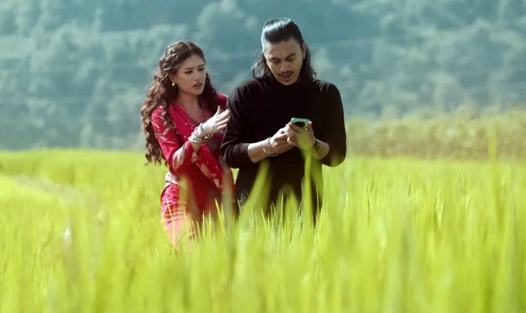 ‘आ बाट आमा २’ को टिजरमा पल, विपना र मलिकाको भावुक कथा ‘आ बाट आमा २’ को टिजरमा पल, विपना र मलिकाको भावुक कथा