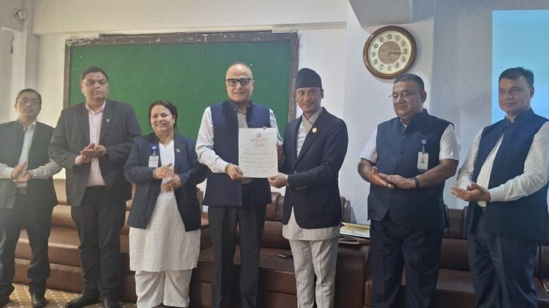 ६ करोड ९६ लाख खर्च, ३ हजार ५२५ जनाले पाए सहुलियत « रिपोर्टर्स नेपाल ६ करोड ९६ लाख खर्च, ३ हजार ५२५ जनाले पाए सहुलियत « रिपोर्टर्स नेपाल