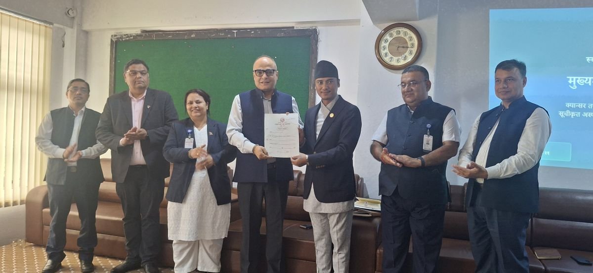 ६ करोड ९६ लाख खर्च, ३ हजार ५२५ जनाले पाए सहुलियत « रिपोर्टर्स नेपाल