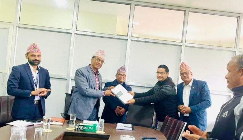 चन्द्रागिरिमा जडीबुटीको स्रोत सर्वेक्षण: दश प्रकारका जडीबुटीलाई औषधिका रुपमा प्रवर्द्धन गर्न सकिने